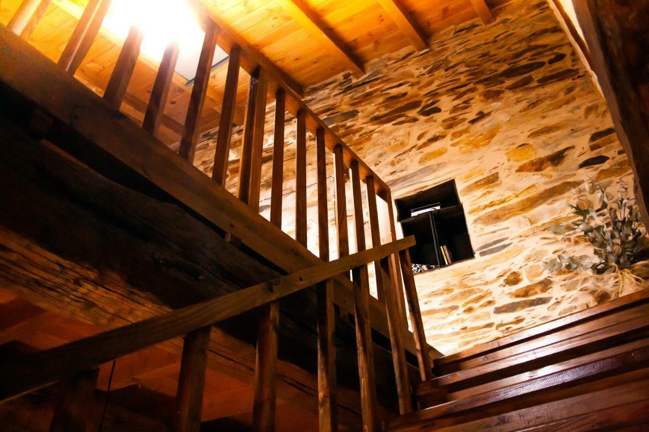 Casa Rural Bierzo Encantado Valle de Finolledo Eksteriør billede